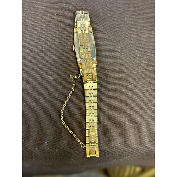 Vintage Seiko 1320-5629 Gold Tone Womens Watch!